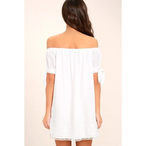 NWT Lulus Moment In The Sun White Lace Off-the-Shoulder Mini Dress Size M - Picture 2 of 8